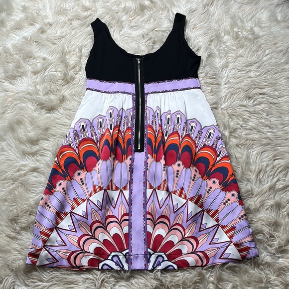 London Style High Waisted print dress Size 8 - Picture 4 of 8